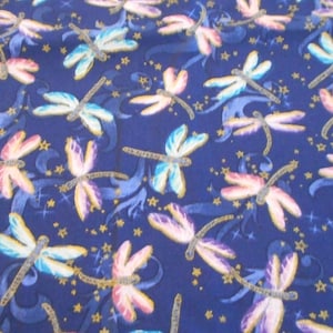 Brand New Dragon Fly 100% Cotton Fabric 18&quot;  x 44 inches   (Half Yard)