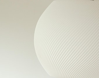 Twisted Rib Lamp Shade, Minimal Style 9.0