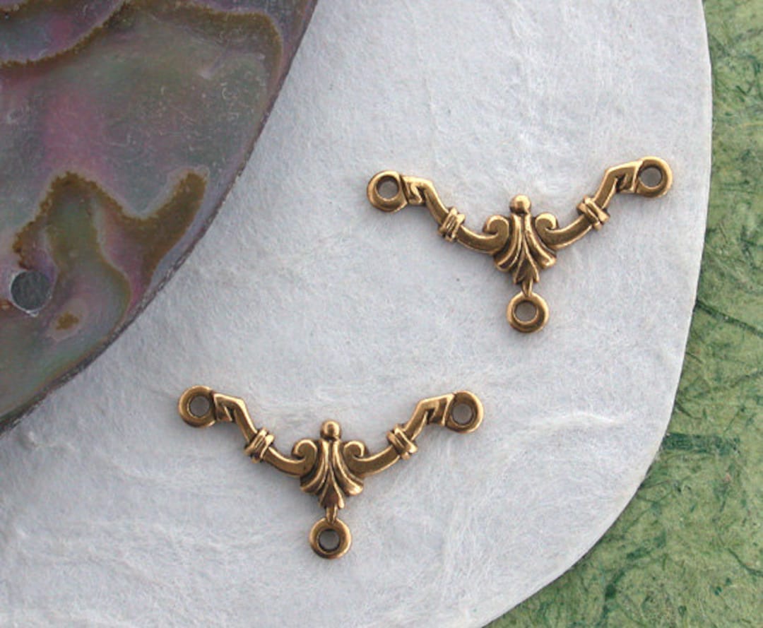 Antique Gold Stampings, Vintage Style Links, 3 Loop Links, Rosary Findings, Antique Gold