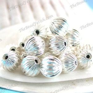 50 ~ 6mm Round Corrugated Silver Plated Brass Beads, Hollow Metal Beads, Silver Plated Spacer Beads, Silver Lantern Beads MB-097