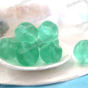 10 ~ 6mm Vintage Matte Light Emerald Green Pressed Glass Beads, Vintage Sea Glass Green Beads  VB-598