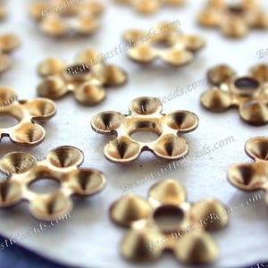 Raw Brass Flower Rhinestone Settings, Vintage Style Brass Jewelry Findings Supplies, Made in America USA, Hair Craft Supplies STA-346