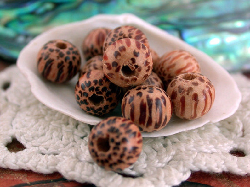 Natural Wood Beads Natural Beads NAT-154 8mm Palmwood Beads 8mm Wood Beads