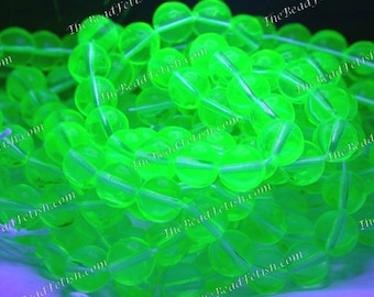 22 ~ 8mm UV Black Light Round Glass Beads, Uranium Glass Beads, Czech Glass Druks, Party Beads, Druk Beads CZ-721