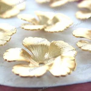 2 ~ Bright Gold Plated Flower Stampings, Vintage Style Flowers, Wedding Tiara Crown Hair Vine-Wreath Craft Supplies, Made in USA STA-1038