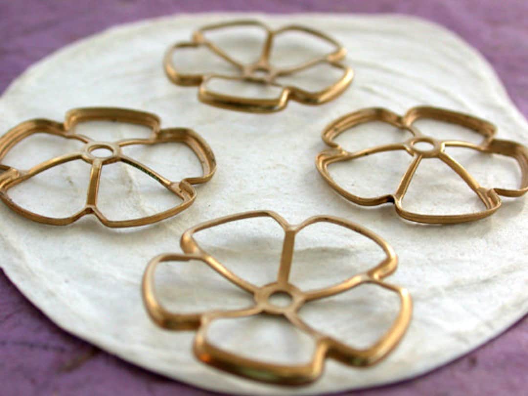 Brass Flowers Brass Stampings Brass Flower Stampings Metal Etsy