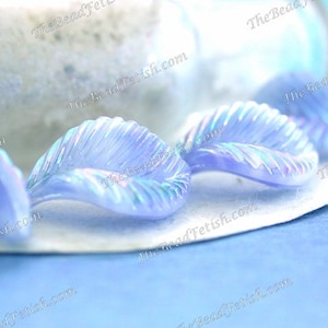 4 ~ Vintage West German Blue & White AB Swirl Glass Leaf Charms, Vintage Light Sapphire Pressed Glass Leaves, Old Glass Beads  VB-449