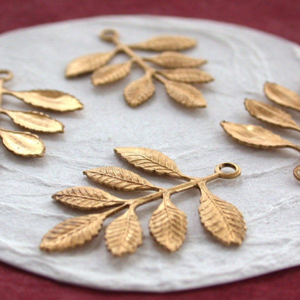 Leaves,Vintage Style,Supplies,Scrap booking,Collage,Craft Supplies,Jewelry Supplies,Made in USA,Wedding Supplies,Brass Leaves, STA-129