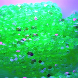 2 Strands (50) ~ Loose UV 6mm AB Black Light Beads, Czech Glass Fire Polished Beads, Vaseline Glass Uranium Glass Festival Beads  CZ-727