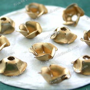 Raw Brass Small Flower Stampings Vintage Style DIY Wedding Tiara Crown Hair Vine Craft Supplies, Made in USA   STA-135