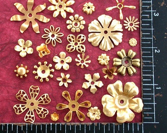 Raw Brass Flowers, Metal Flowers, Vintage Style Supplies, Collage, Craft Supplies, Jewelry Supplies, Made in USA, Wedding Supplies, STA-002