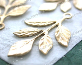 6pc Raw Brass Lilly Pad Swamp Textured Leaf Charms 6540 6pc Raw Brass Lilly Pad Swamp Textured Leaf Charms 6540