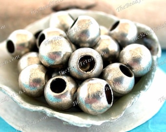 25 ~ 10mm Handcrafted Large Hole Round Silver Plated Brass Beads, Rustic Lightweight Hollow Metal Beads, Big Hole Macramé Beads MB-125-25-25