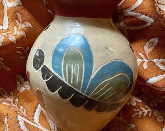 Vintage Folk Art Vase Costa Rican Dragonfly Painted Carved Clay Mini Pot