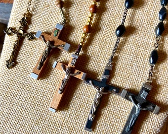Vintage Crucifix Rosary Necklace Glass Wood Beaded Roma Italy