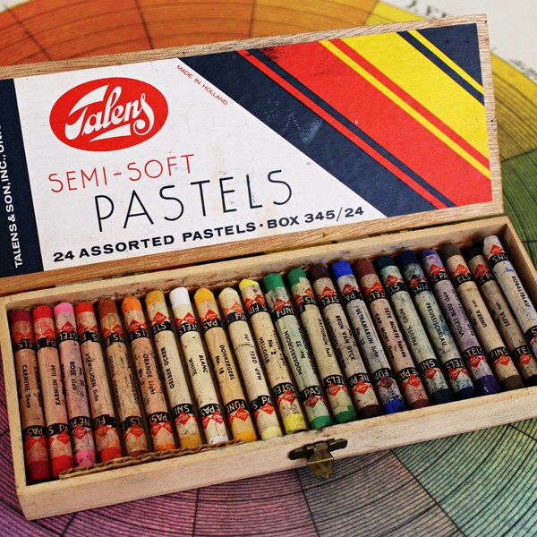 vintage Talens Pastels box of 24 used pastels,  made in Holland, vintage pastels box, artist pastels, vintage art supplies