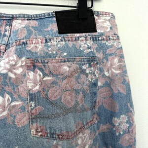 Jeans acampanados de tiro bajo con estampado floral estilo años 20 de Joe Boxer, talla 13, 100% algodón, efecto desgastado. imagen 8