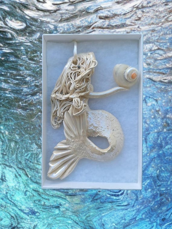 Mother of pearl mermaid ornament