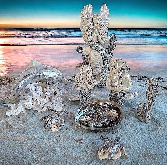 Black and white Under the Sea Nativity Scene