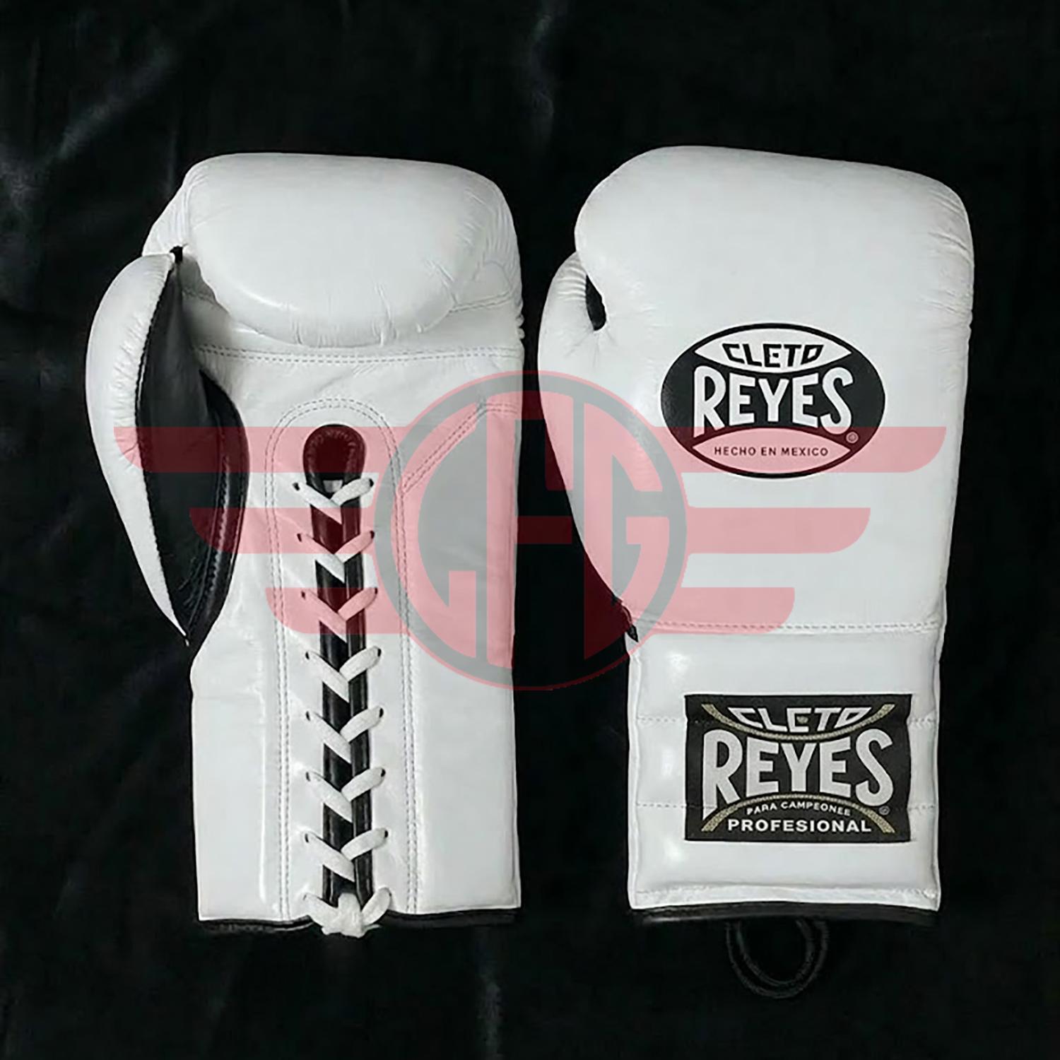 Petite Paire De Gants De Boxe Anciens – Vintage, Style Rétro, Décoration