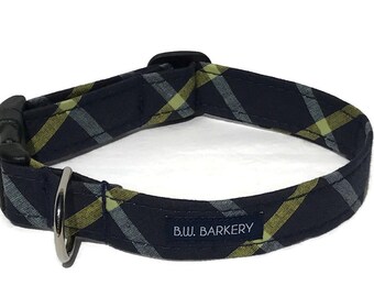 The Montauck Navy Plaid Dog Collar