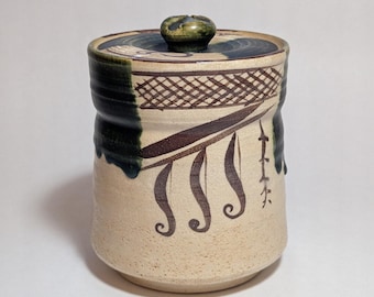 Tarro japonés Ao-Oribe con tapa / c. 1950 / Esmalte de cobre verde