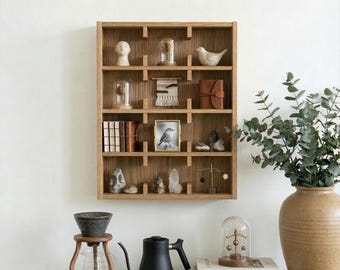 Hölzernes Curio Regal | Knick Knack Vitrine | Schmuck Aufbewahrung | Boho Wohnzimmer
