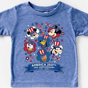 Mickey and Friends 4th July 2026 Shirt, Disney Independence Day Tee, Disneyland Family, Walt Disney World T-shirt Bild 3
