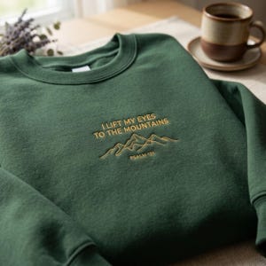 Ich hebe meine Augen | Christliches Sweatshirt bestickt, Bergbibel-Vers mit Rundhalsausschnitt