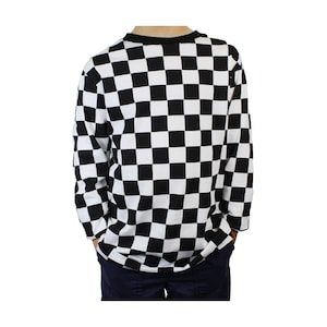 Black and white checkered sweatshirt outlet