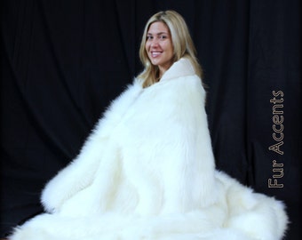 Plush Faux Fur Throw Blanket - Soft Cuddle Fur - Minky Lining