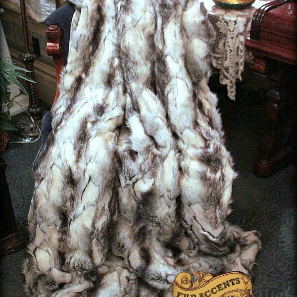 Exotic Gray Rabbit Throw Blanket - Animal Friendly Faux Fur - Blanket -- Bedspread - Cuddle Fur Lining Soft As Mink or Rabbit