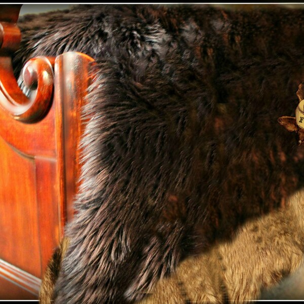 Plush Faux Fur Bed Spread - Comforter - Throw Blanket - Shaggy Brown with Coyote Wolf Border Trim