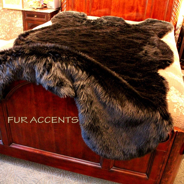 Plush Faux Fur - Mountain Bear Skin Pelt Rug - Realistic - Life Size Accent Rug - Shaggy Thick Black