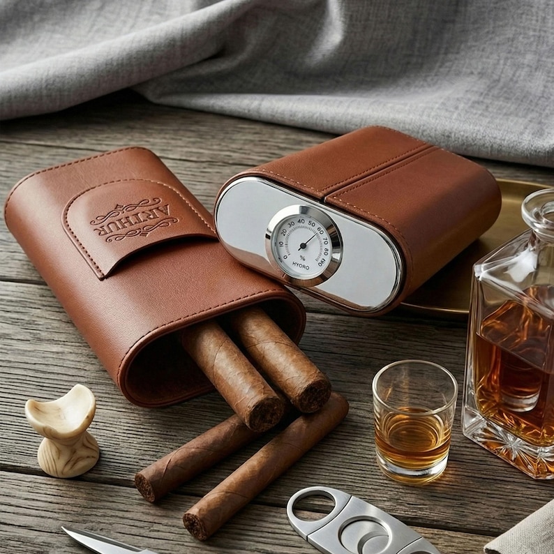 Personalized Cigar Case with Cutter,Custom Leather Travel Humidor,Groomsmen Gift for Him,Father’s Day Gift,mens christmas gift image 1