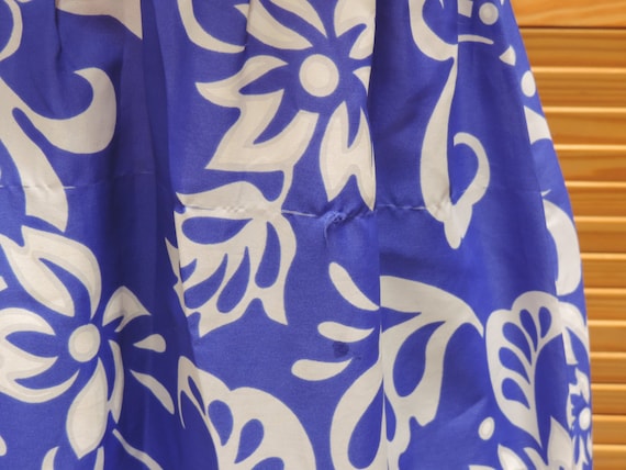 Hawaiian Dress Ruffled Pomare Blue White Floral A… - image 5