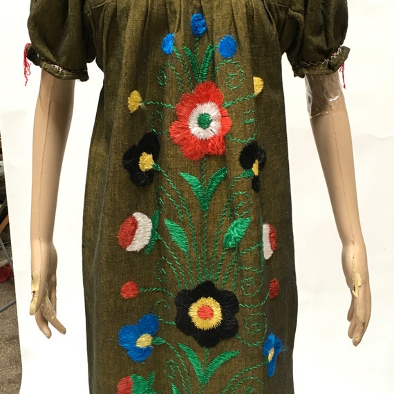 Ethnic Dress Hand Embroidered Floral Maxi Frock V… - image 4