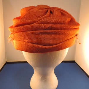 Vintage Hat Sandy Braeburn Orange Fabric Veiled Formal Turban Cap Wedding Prom Church Special Occasion Pillbox zdjęcie 2