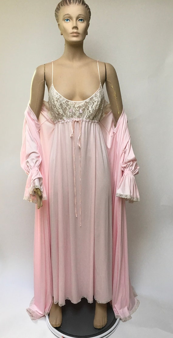 Lucie Ann Claire Sandra Pink Nightgown Robe Set Pe