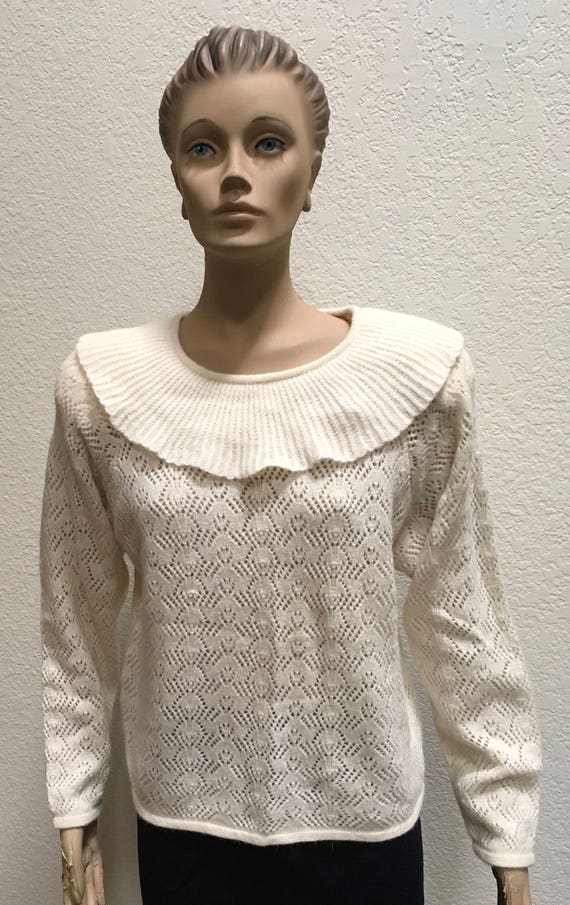 Vintage Sweater Size L Lambswool Blend White Leau 