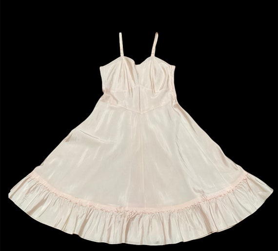 Val Mode Full Slip Dress Size 40 Pink 1940 Linger… - image 1