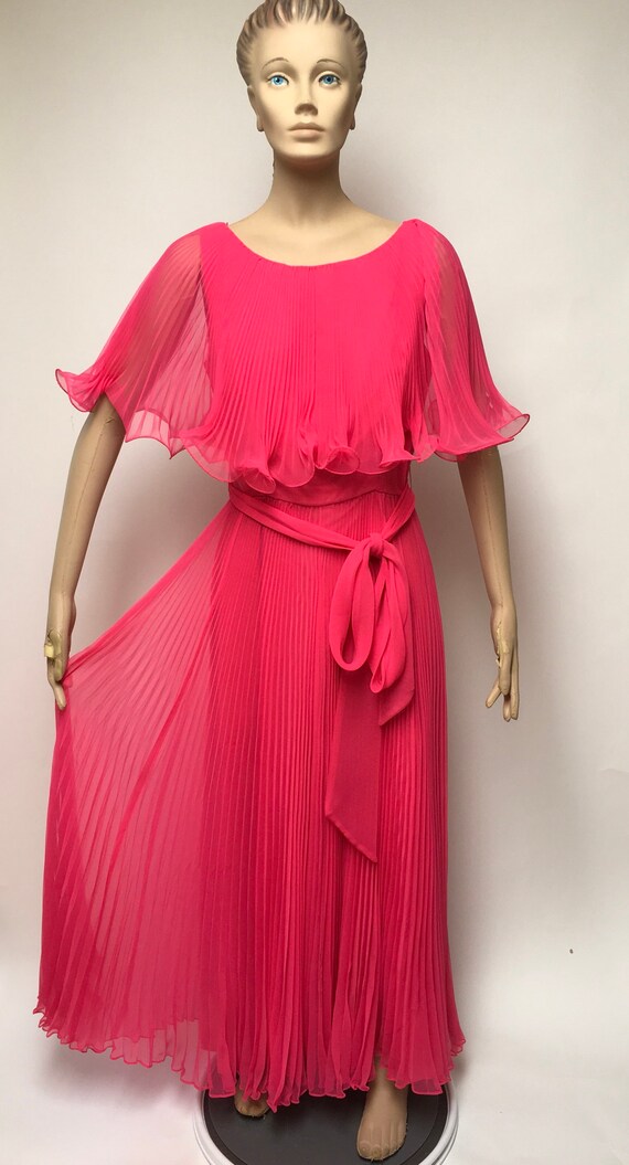 hot pink pleated dress