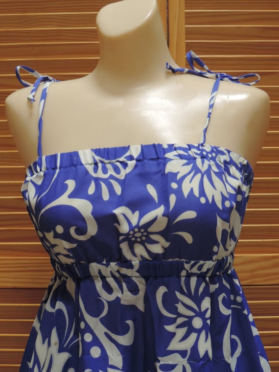 Hawaiian Dress Ruffled Pomare Blue White Floral A… - image 3