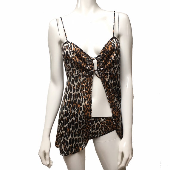Vanity Fair Leopard Babydoll Gown Panties