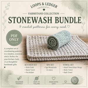 Könnte beinhalten: Ein digitales PDF-Häkelmuster-Set mit dem Titel Loops & Ledger Farmstand Collection Stonewash Bundle. Es enthält 9 Anleitungen für Küchen-, Spa- und Handtuchsets. Das Bild zeigt zwei beige und hellgrüne, texturierte gehäkelte Tücher.