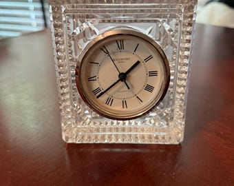 5” x 4” Waterford Crystal Quartz Dial Lismore Pattern Desk Clock