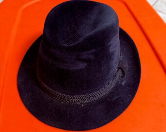 Men’s Purple Velvet Churchill Fedora hat size 7 3/8