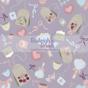 Può includere: Una tazza di ceramica bianca con manico nero e la scritta "But First, Coffee" in stile scritto a mano. La tazza è su una superficie bianca. La tazza è alta 10 cm.