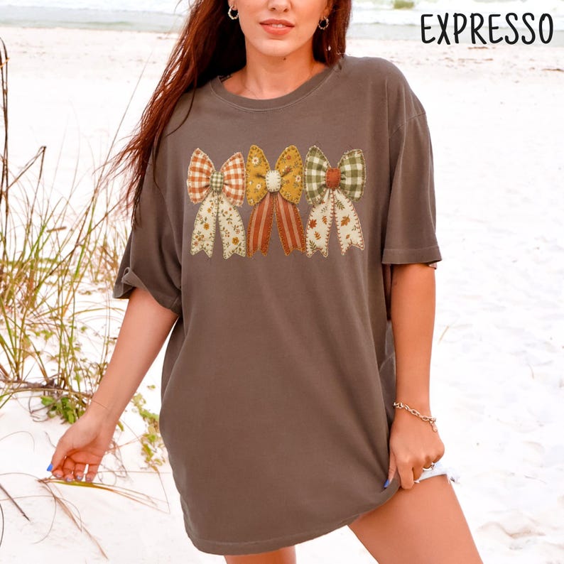 Camisa con lazo de patchwork, camiseta acolchada floral, estilo cottagecore otoñal, estilo de cinta vintage. imagen 6