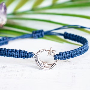 Small Moon Star with Face Bracelet - Moon Jewelry, Gift for Women or Men, Celestial Jewelry, Luna Bracelet, Astrological, Planet Jewelry